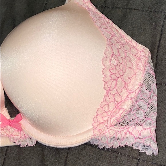 ✨LIKE NEW✨ VS dream angels push up bra - Picture 2 of 11